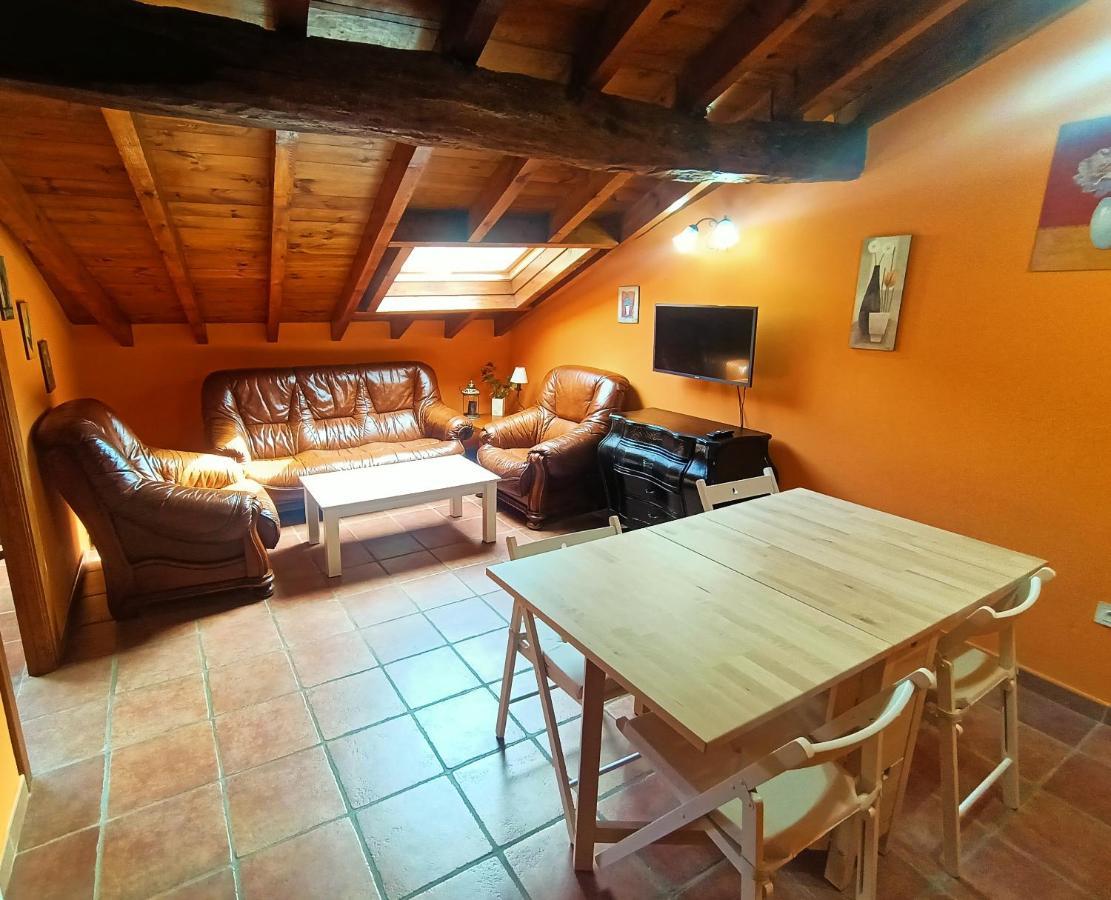 Apartamentos La Buganvilla Novales Kültér fotó